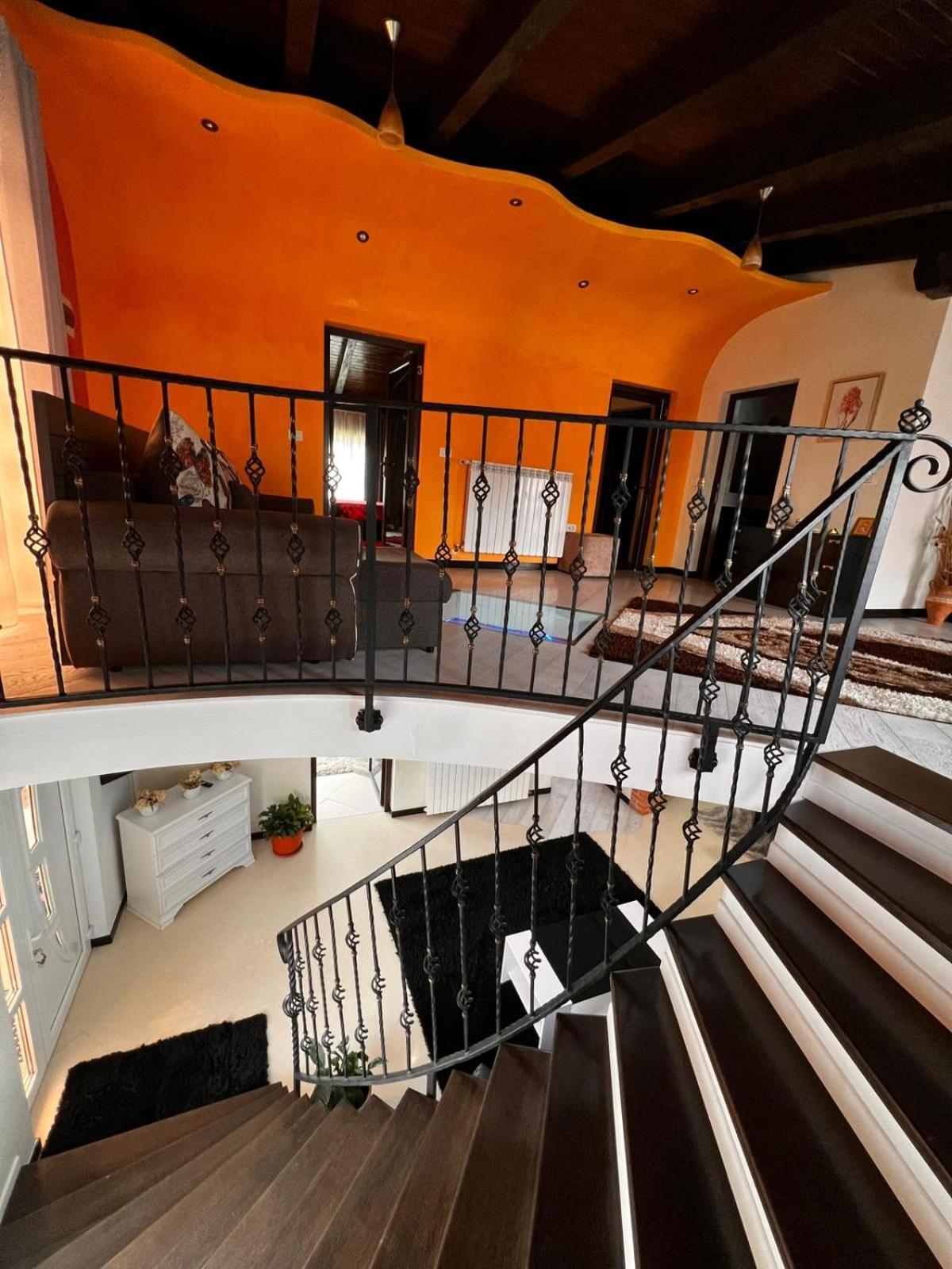 Vila Bijou Borşa Exteriör bild